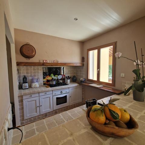 Lorgues (83510) Propriété 10 pièces 8 chambres avec piscine à Lorgues…