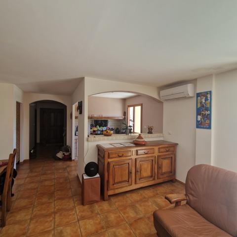 Lorgues (83510) Propriété 10 pièces 8 chambres avec piscine à Lorgues…