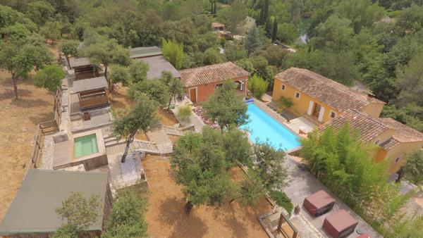 Lorgues (83510) Propriété 10 pièces 8 chambres avec piscine à Lorgues…