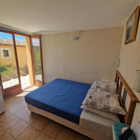 Lorgues (83510) Propriété 10 pièces 8 chambres avec piscine à Lorgues…