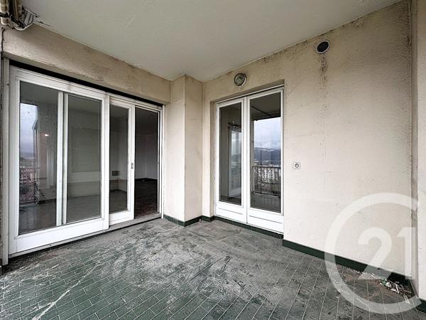 Appartement T4 à vendre  4 pièces - 93,66 m2 CHAMBERY - 73