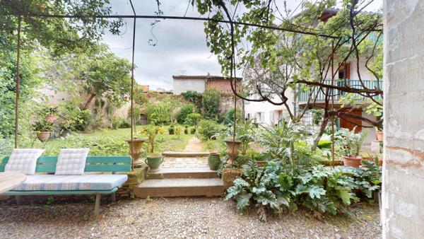 Vente Maison 9 pièces 309 m2 à Revel