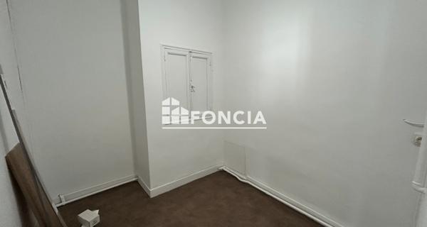 Location Appartement 3 pièces 77.83 m² - Marseille 13006