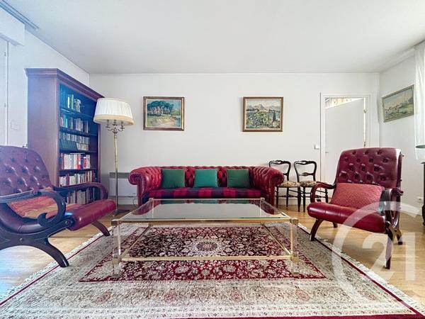 Appartement F4 à vendre  4 pièces - 93,28 m 2   PARIS  - 75012