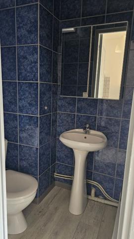 A LOUER STUDIO MEUBLE LOUVIERS