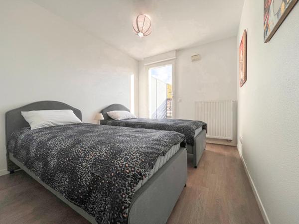 CENON (cours Gambetta) - Duplex de 64m2 - 2 pkg