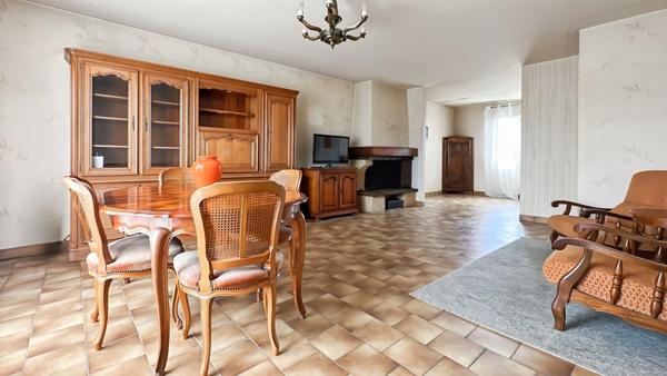 Maison Sainte-Genevieve-Des-Bois 5 pièces 107m2 - SOUS-SOL TOTAL