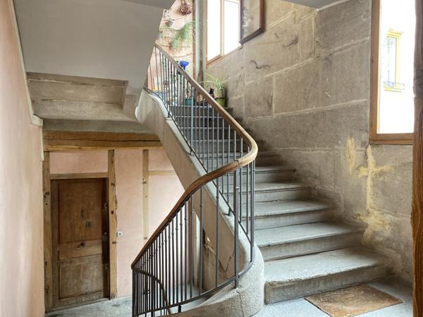 Saint-Étienne (42000) Appartement type F3 de 68m2 secteur Quartier Martyrs de Vingré