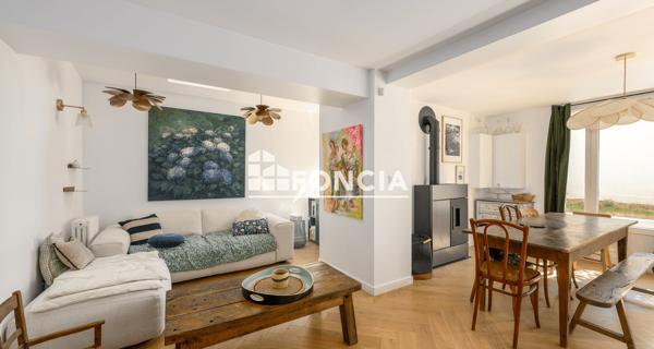 À vendre Maison 6 pièces 107.12 m² - Versailles 78000