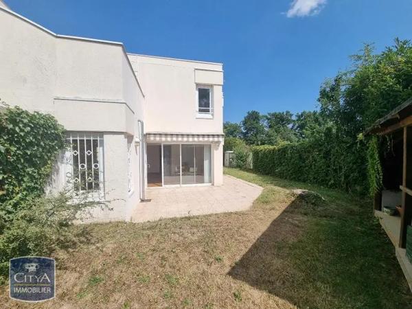 Maison à louer 5 pièces 115.39m² Saint-Genis-Pouilly (01630)