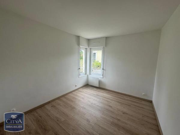 Maison à louer 5 pièces 115.39m² Saint-Genis-Pouilly (01630)