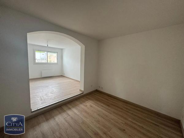 Maison à louer 5 pièces 115.39m² Saint-Genis-Pouilly (01630)