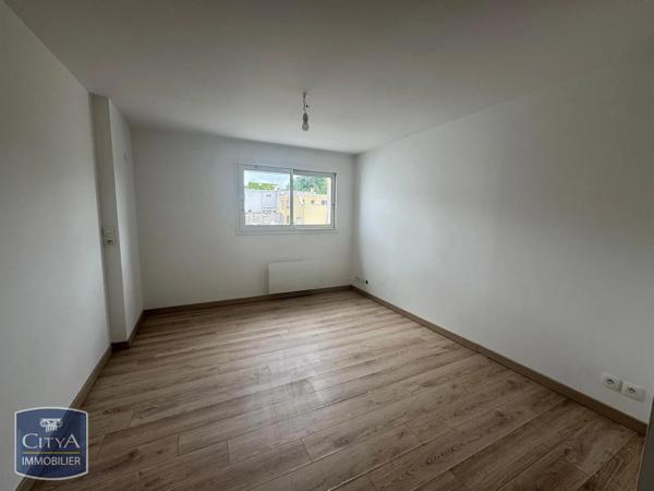 Maison à louer 5 pièces 115.39m² Saint-Genis-Pouilly (01630)