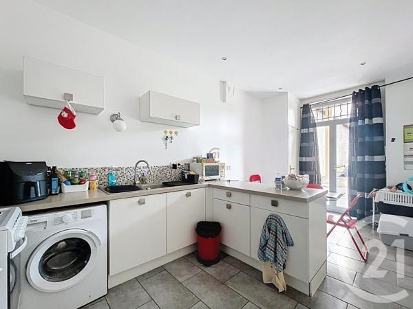 Appartement T2 à vendre  2 pièces - 33,13 m2 LYON - 69008