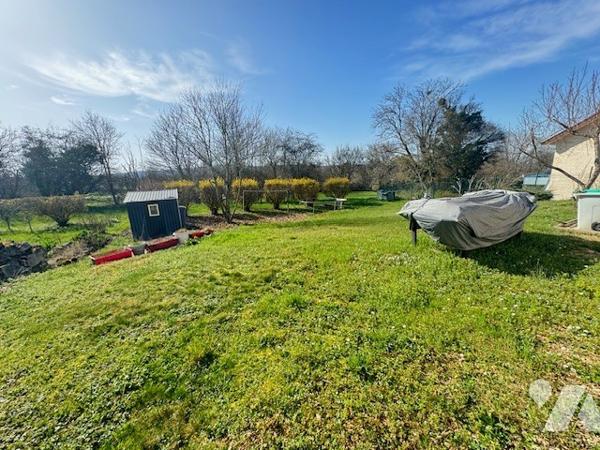 Maison de 2005 proche VESOUL, louée 650 euros, pour investisseur locatif