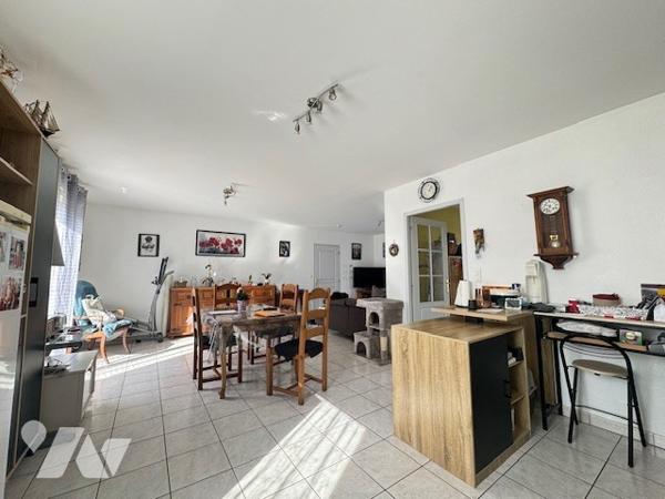 Maison de 2005 proche VESOUL, louée 650 euros, pour investisseur locatif