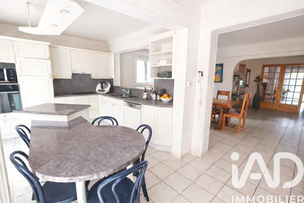 Maison à vendre 8 pièces 204 m² Villemoisson-sur-Orge