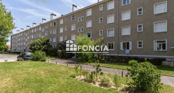 À vendre Appartement 3 pièces 60.28 m² - Massy 91300