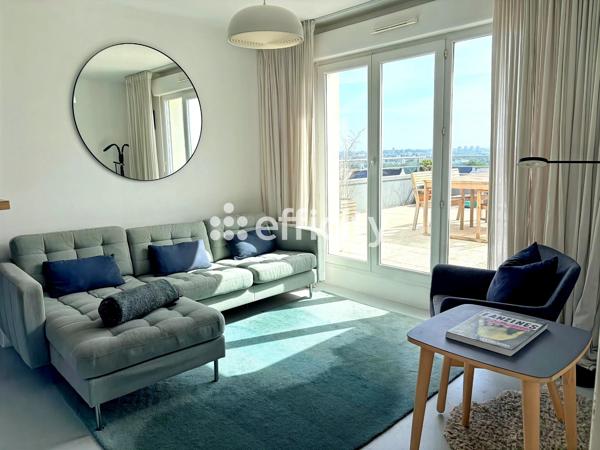 Appartement
         2 pièces
        - 38 m² 139 990 € *