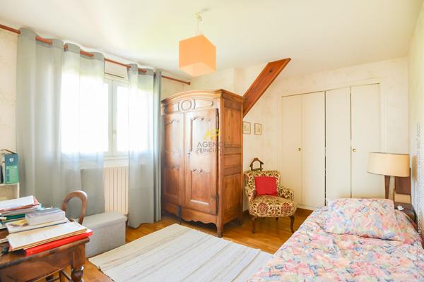 Maison indépendante Alsace Lorraine 4 chambres 101 m2 499 000 € **  - Référence  2068