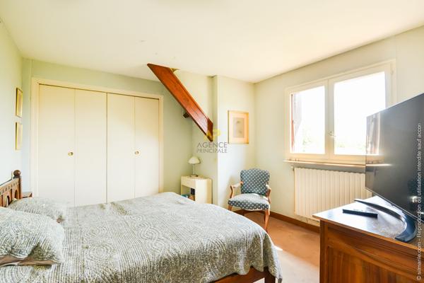 Maison indépendante Alsace Lorraine 4 chambres 101 m2 499 000 € **  - Référence  2068