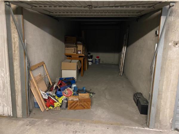 Parking / box La Trinite 13 m2