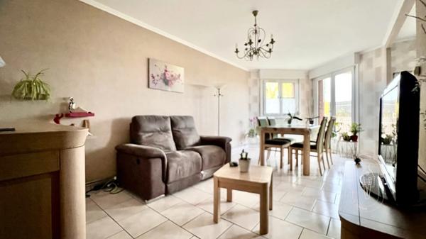 TRES BEL APPARTEMENT - T3 WATTRELOS
