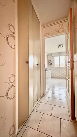 TRES BEL APPARTEMENT - T3 WATTRELOS