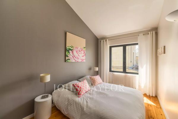 En exclusivité – Magnifique ancienne imprimerie réhabilitée - 6 Chambres - Piscine - Grand garage et Jardin