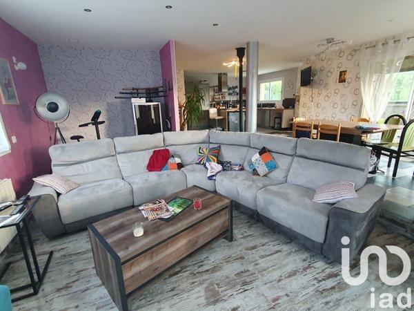 Maison 7 pièces de 165 m² à Plouézec (22470)