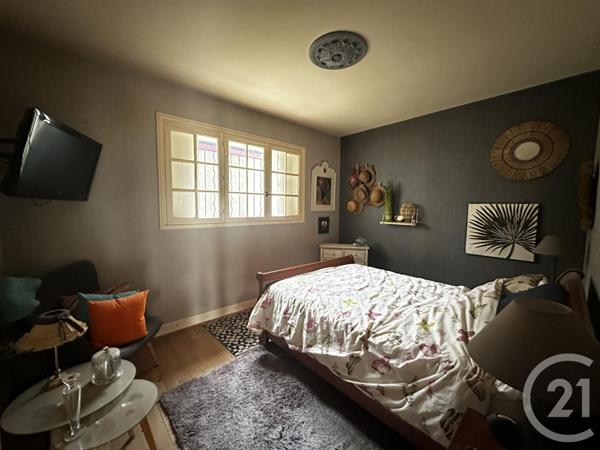 Maison à vendre  6 pièces - 210,47 m2 CHEF BOUTONNE - 79