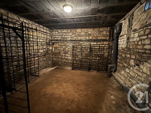 Maison à vendre  6 pièces - 210,47 m2 CHEF BOUTONNE - 79