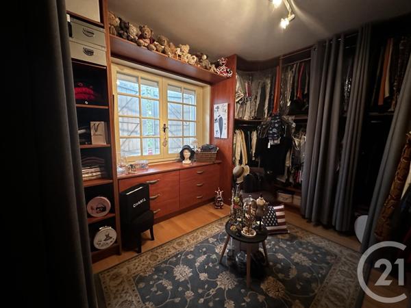 Maison à vendre  6 pièces - 210,47 m2 CHEF BOUTONNE - 79