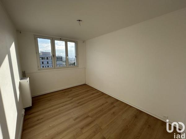 Location appartement 4 pièces 83 m² Chelles