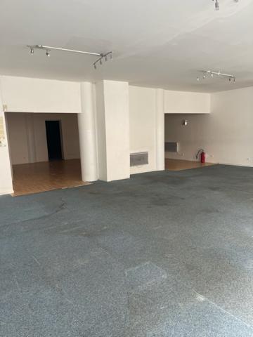 Le Mans (72000) CENTRE VILLE DU MANS LOCAL COMMERCIAL 212 M²