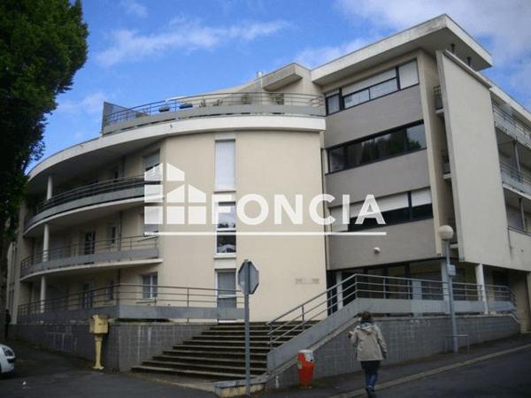 Location Appartement 2 pièces 42.59 m² - 18 AVENUE PATTON Angers 49000