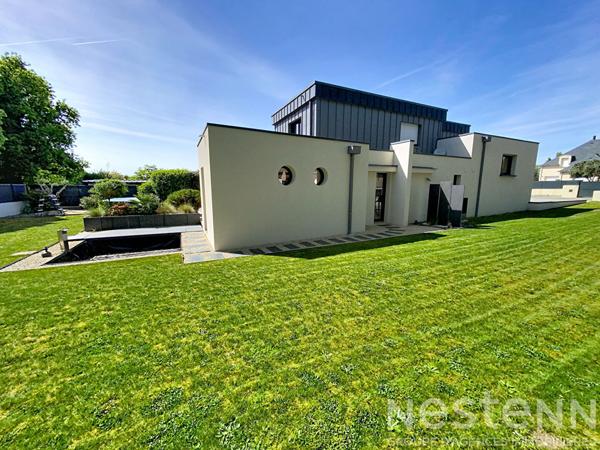 Maison contemporaine d'exception de 180 m² - Prestations haut de gamme.
