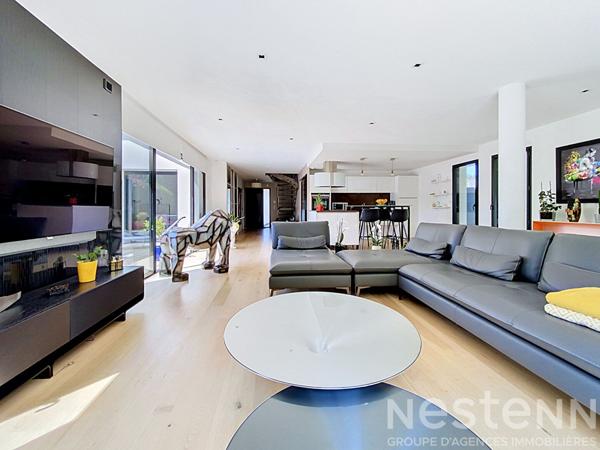 Maison contemporaine d'exception de 180 m² - Prestations haut de gamme.