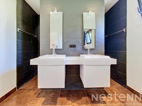 Maison contemporaine d'exception de 180 m² - Prestations haut de gamme.