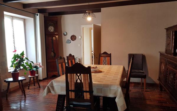 Maison à vendre    4 pièces •  Grâces