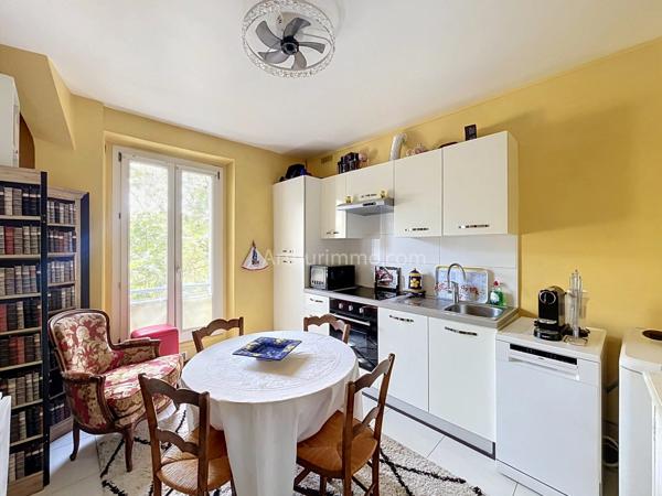 Vente                                                      Appartement
                        
                     2 pièces                      25 m2                     à Crosne