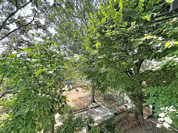 Vente                                                      Appartement
                        
                     2 pièces                      25 m2                     à Crosne