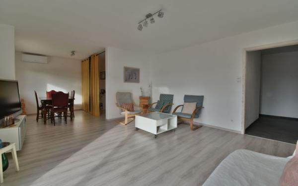 Appartement à vendre    4 pièces • 104 m2 Romans-sur-Isère