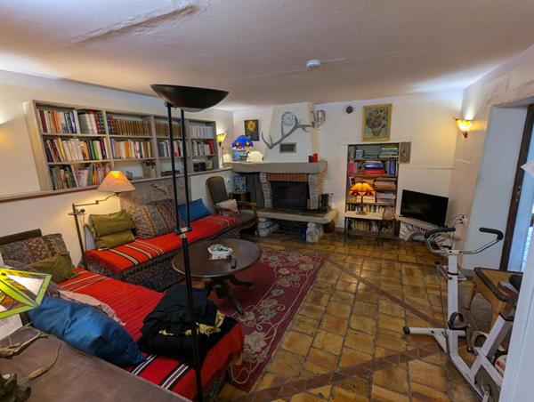 Propriété 150m2 4 chbres. Terrain 5 500m2