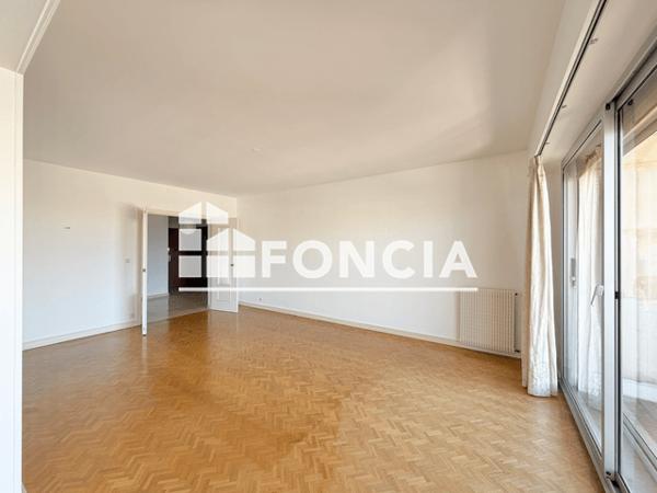 Location Appartement 4 pièces 103.41 m² - ET ALLEE DU MORBIHAN Cholet 49300