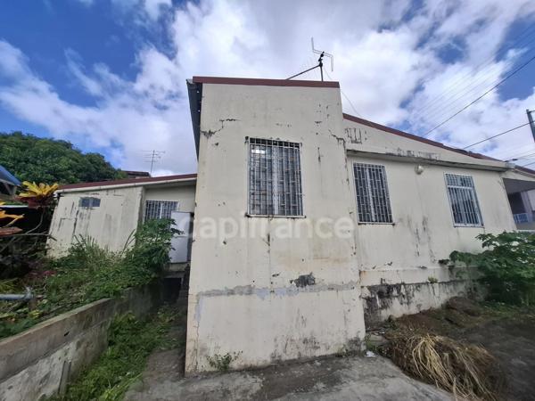 À Vendre – Maison Individuelle 4 pièces, de Plain-Pied à Fort-de-France, Quartier Dillon