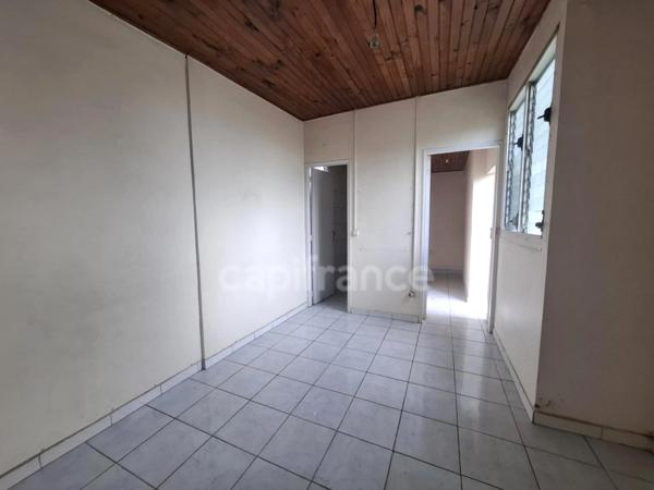 À Vendre – Maison Individuelle 4 pièces, de Plain-Pied à Fort-de-France, Quartier Dillon