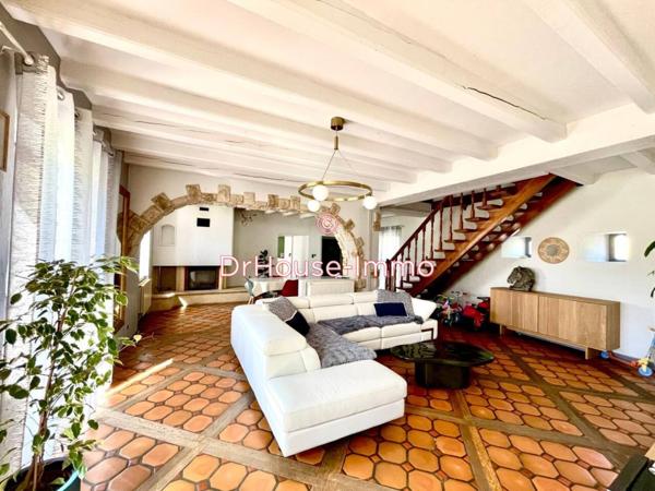 Maison à vendre 7 pièces de 230 m²