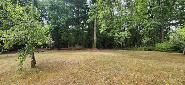 Maison de plain-pied avec grand terrain à quelques minutes de Bergerac !