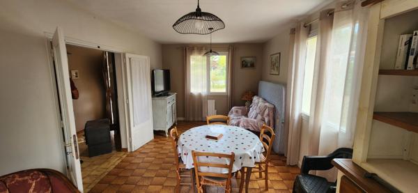 Maison de plain-pied avec grand terrain à quelques minutes de Bergerac !